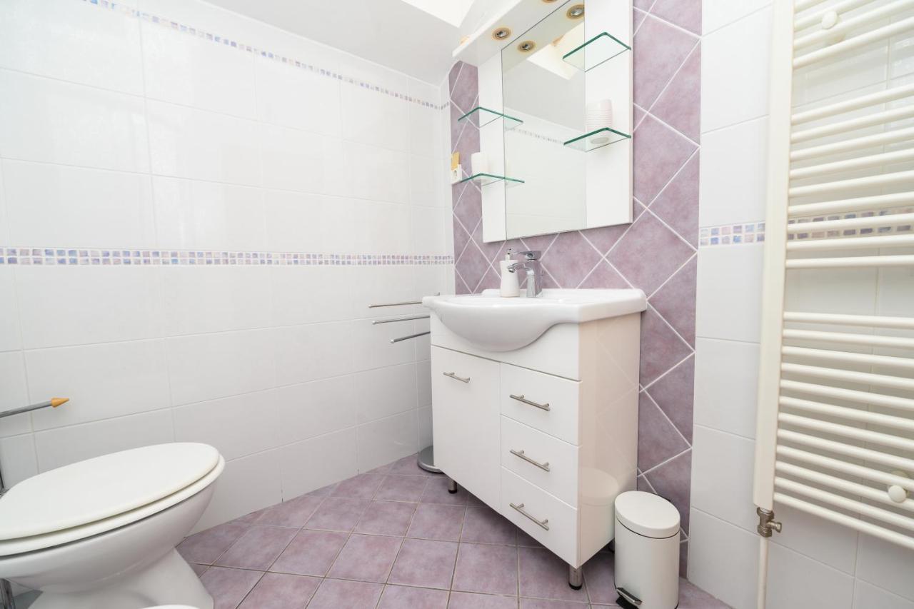 Apartmani Loreta Mali Lošinj Exteriér fotografie