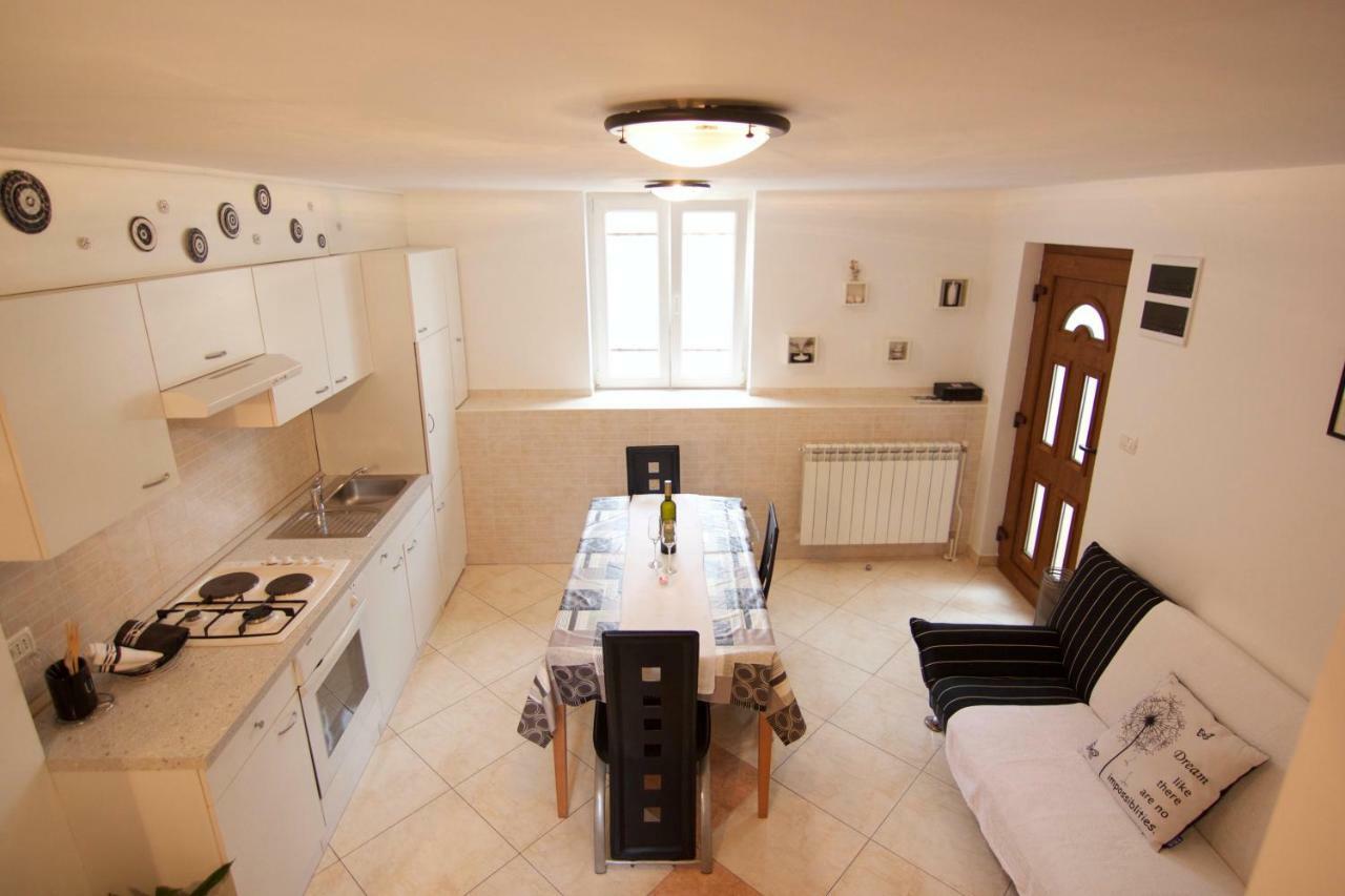 Apartmani Loreta Mali Lošinj Exteriér fotografie