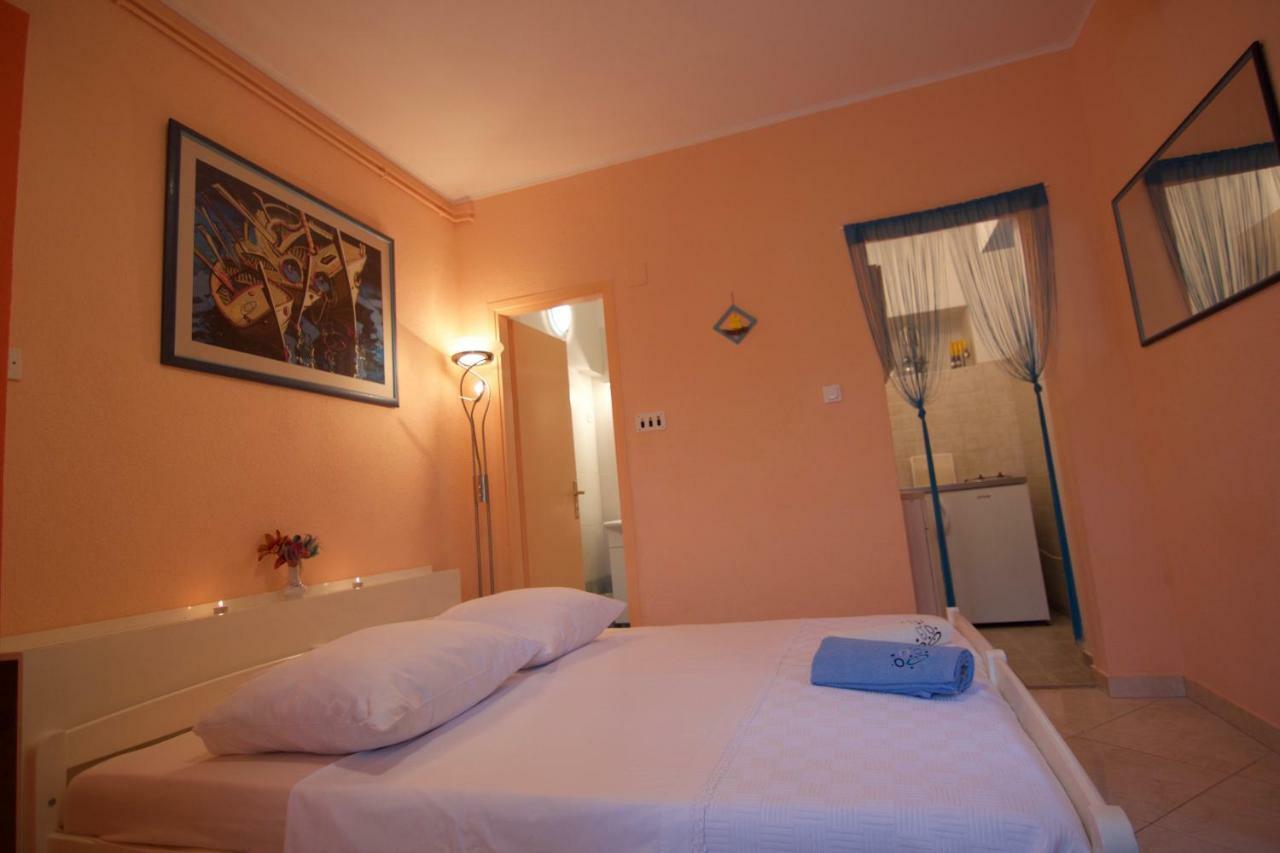 Apartmani Loreta Mali Lošinj Exteriér fotografie