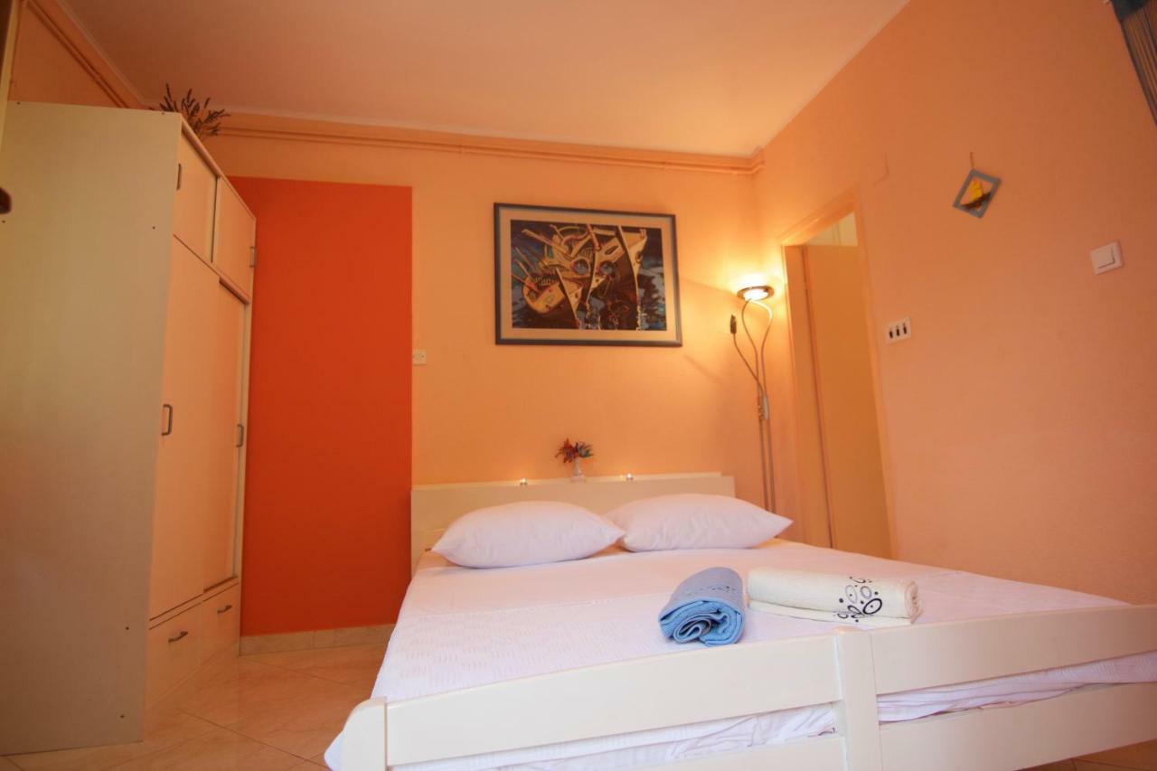 Apartmani Loreta Mali Lošinj Exteriér fotografie